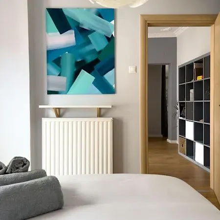 Lägenhet Homevision - Stylish & Serene - Center